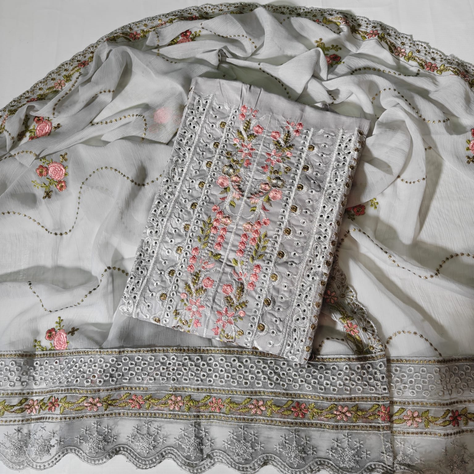Ramsha Embroidered Cotton Lawn 3PC Unstitched Memon Clothes